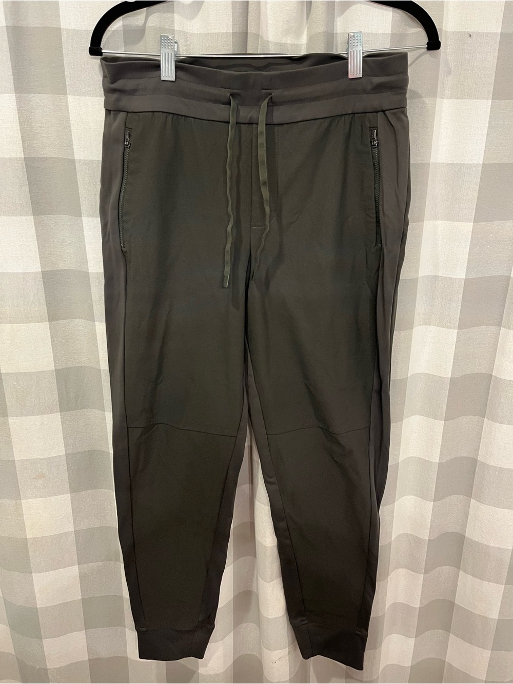 Athleta Olive Green Men's Joggers with Zip Pockets